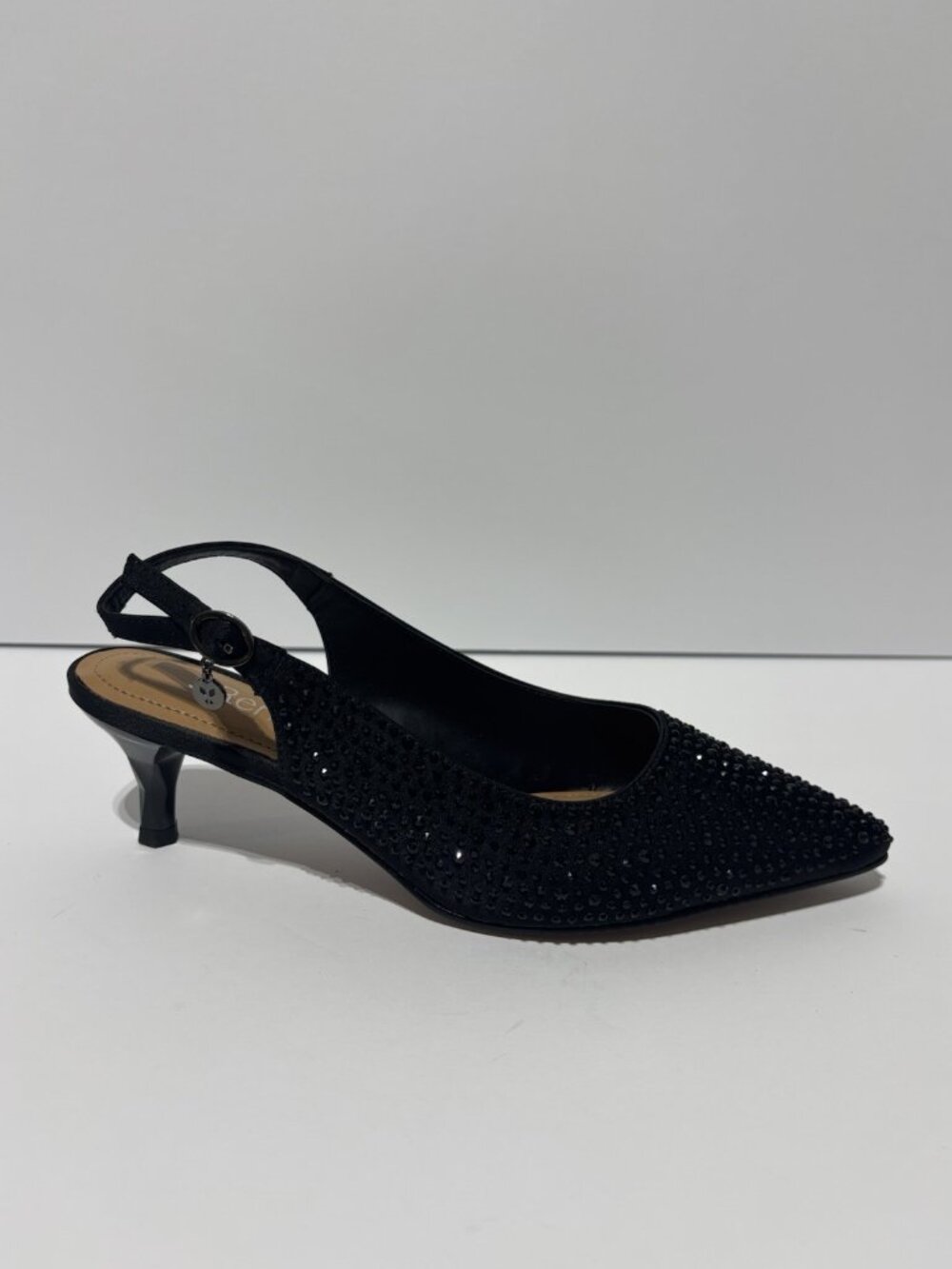 J. Renee Women’s Ferryanne, Black Slingback Pumps, Size 8.5 W